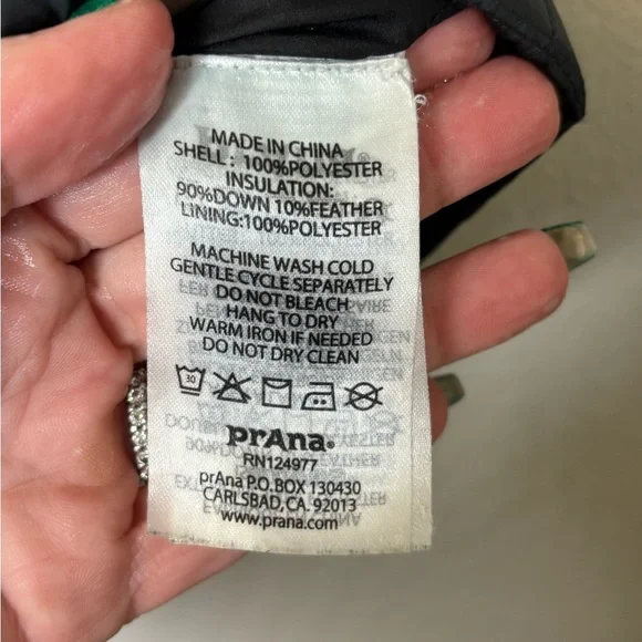 PrAna Women's Molly Down Filled Full Zip Puffer Vest Black - Picture 6 of 6